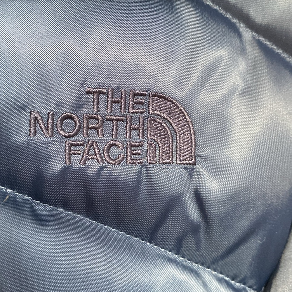 The North Face Vest! - Picture 3 of 8